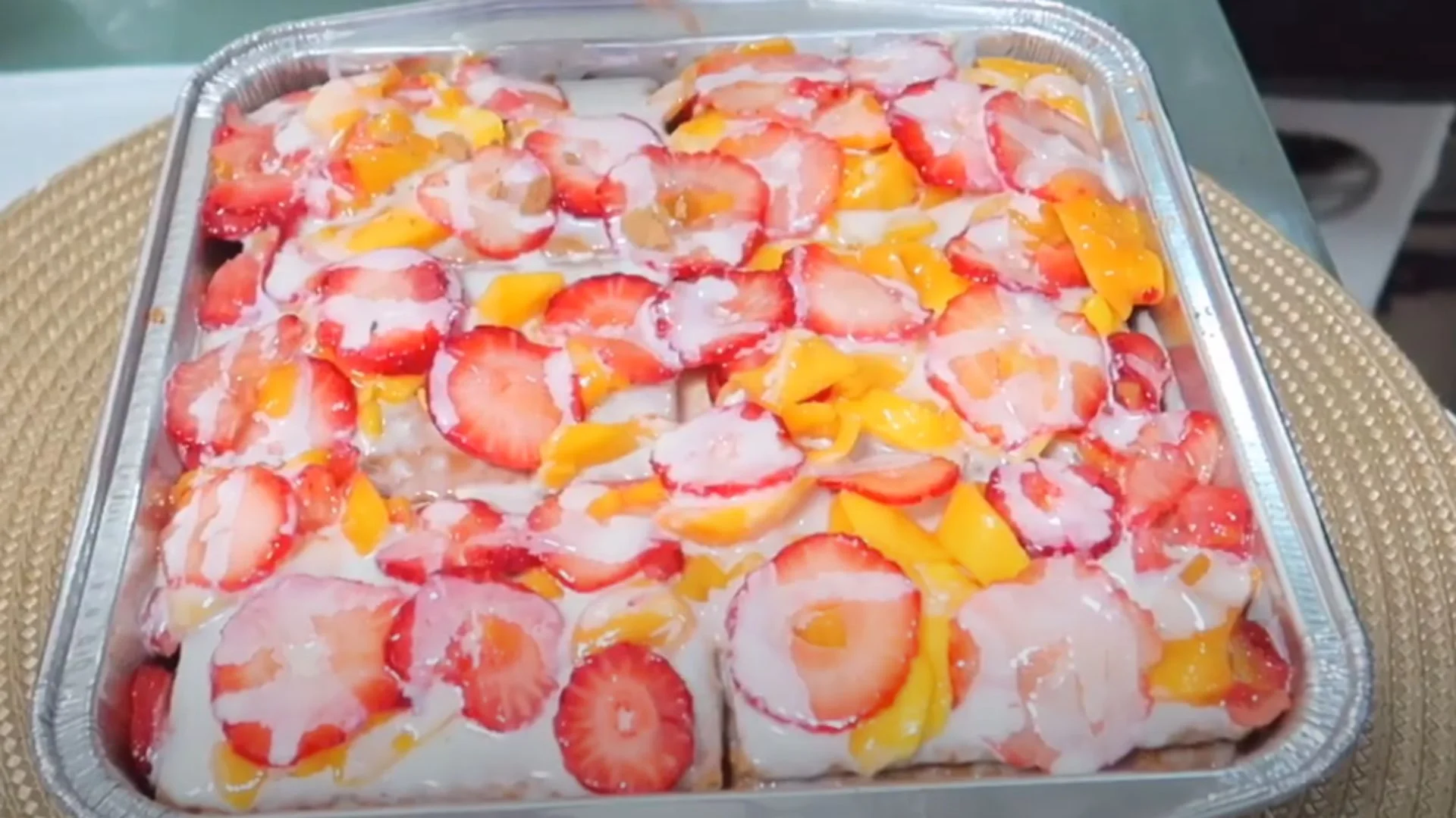 Strawberry Float Cake Recipe