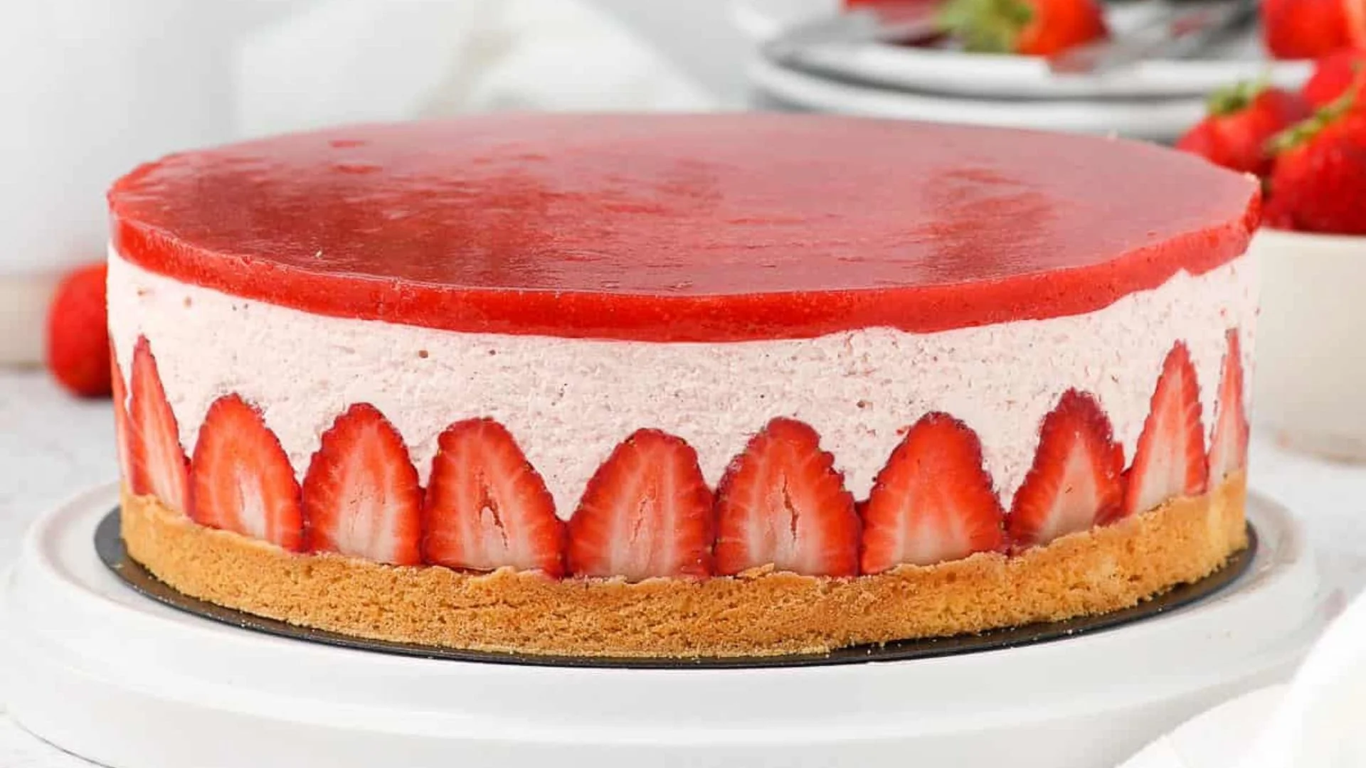 Strawberry Mousse Cake Recipe