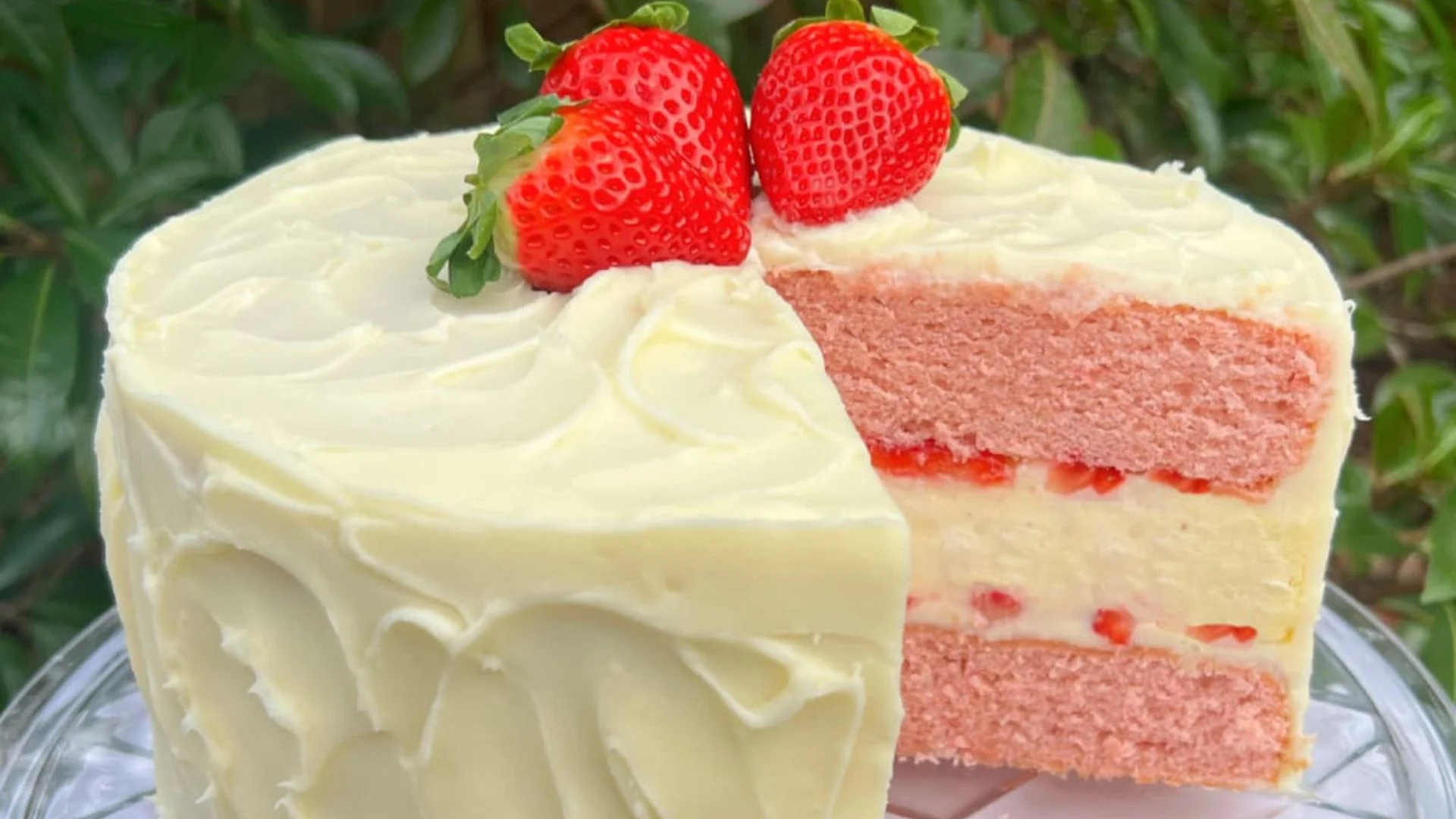 Strawberry Cream Cheese Cake Recipe