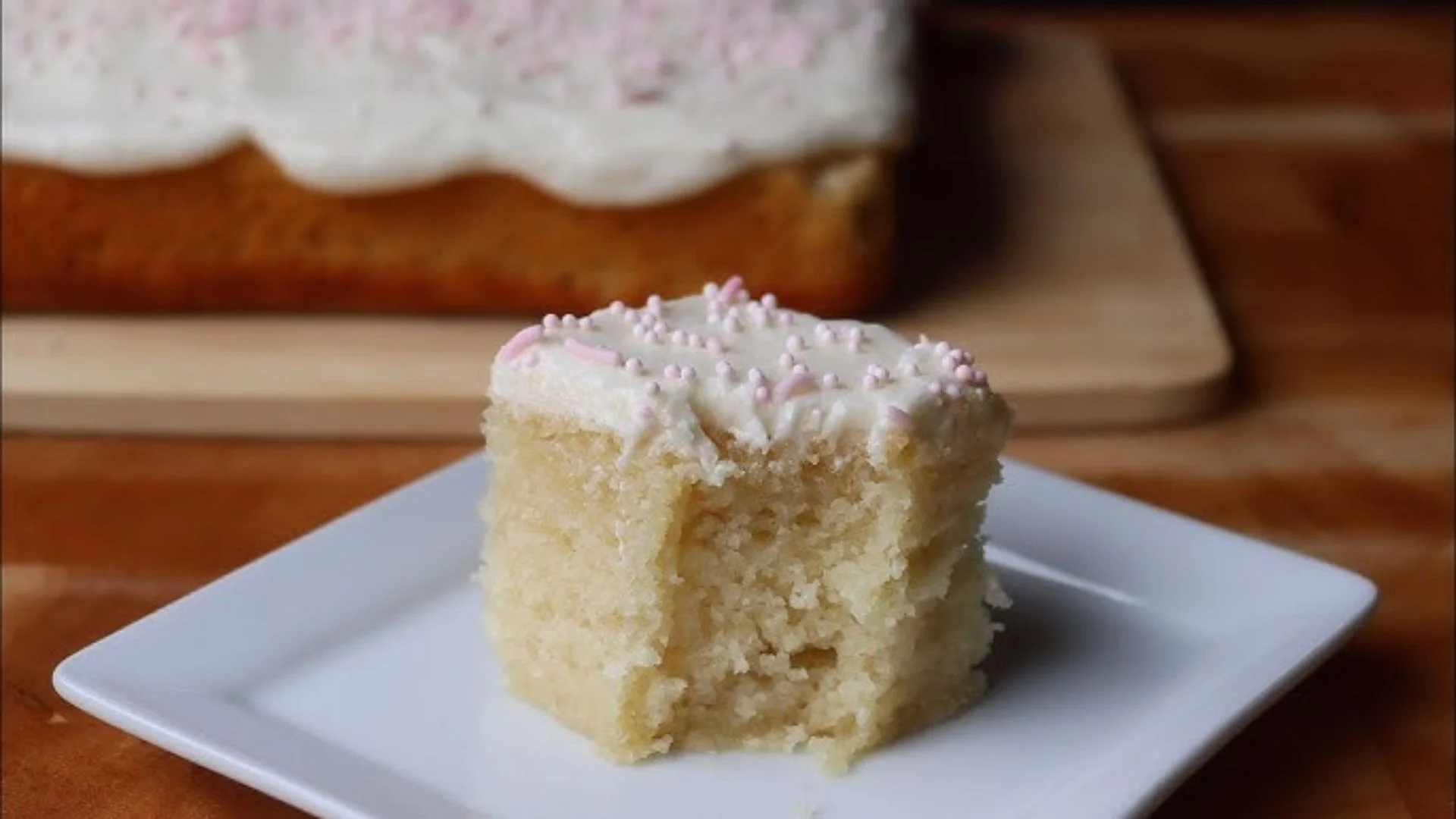 Sourdough Vanilla Cake Recipe