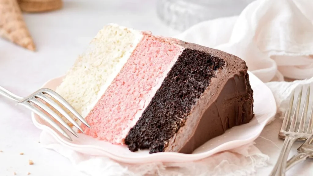 Chocolate Vanilla And Strawberry Cake