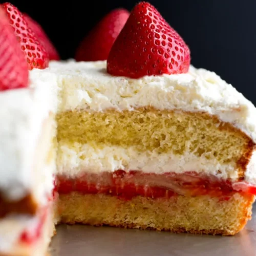 Lemon Cake With Strawberries Recipe