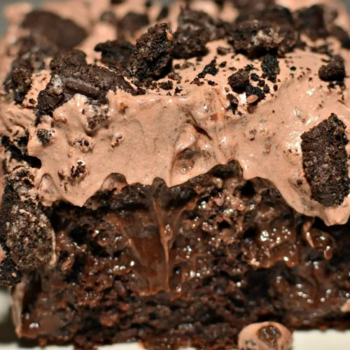 Peanut Butter Dirt Cake